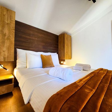 Residence ǁ Corino Biograd Na Moru Exterior foto